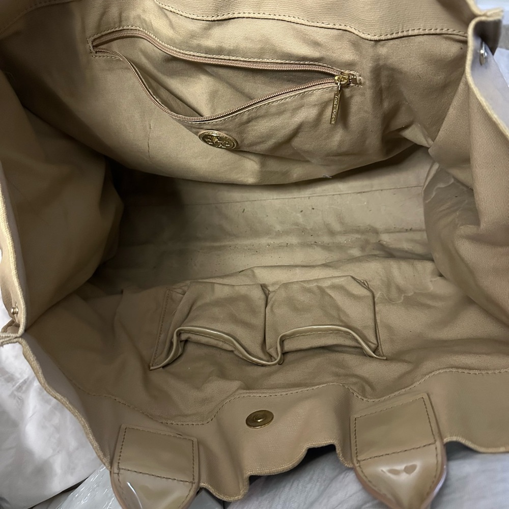 Tory Burch Beige Leather Tote - Picture 5 of 5